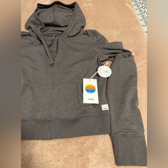 Vuori Halo Mini Front-Zip Hoodie - Picture 9 of 10